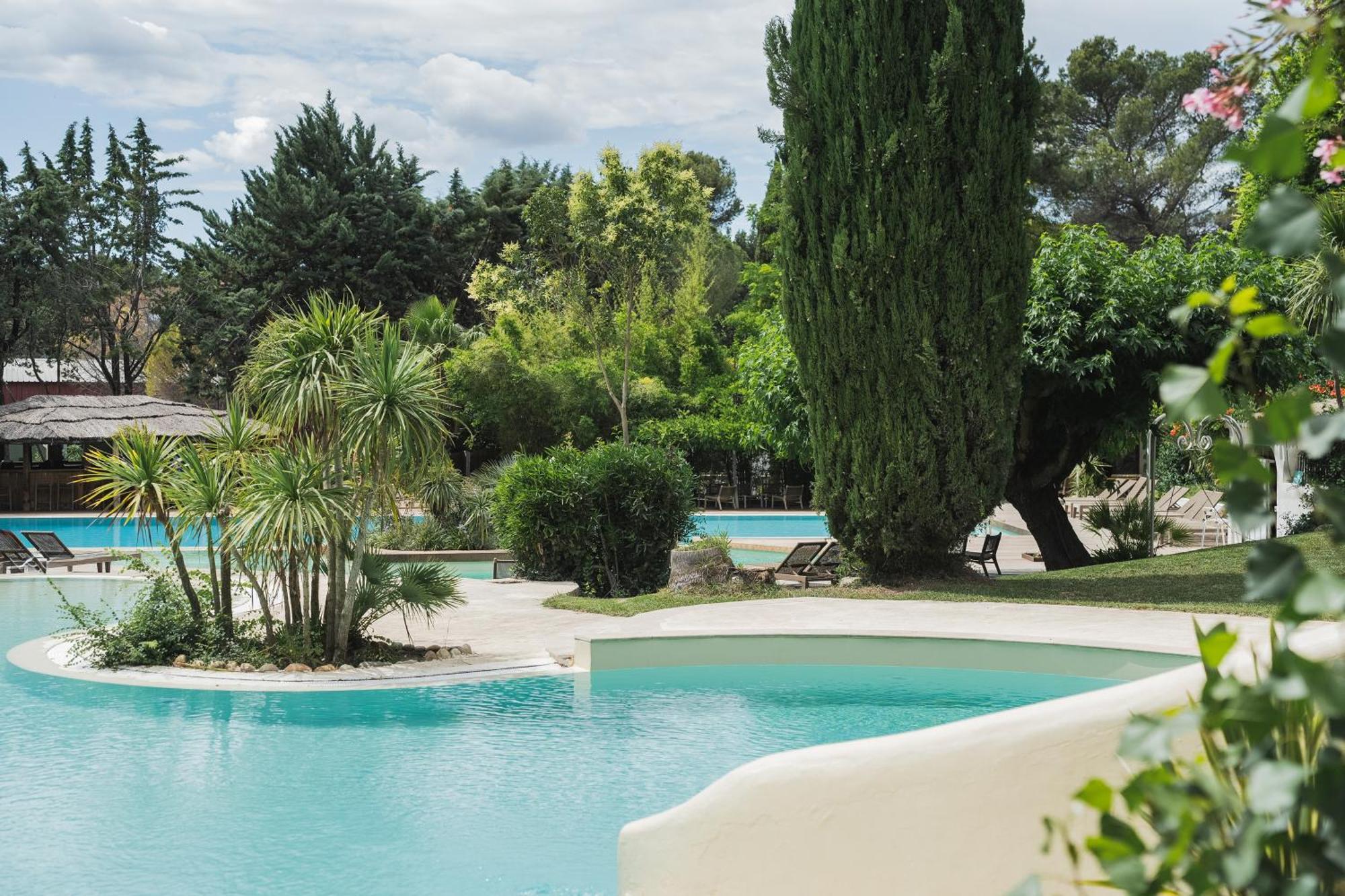 Le Set & Hotel